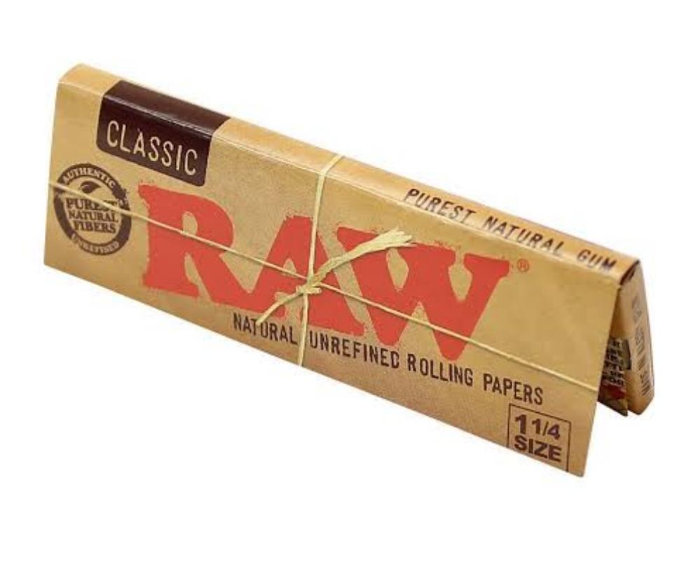 RAW CLASSIC 11/4 - Fancy Puffs Smoke Shop